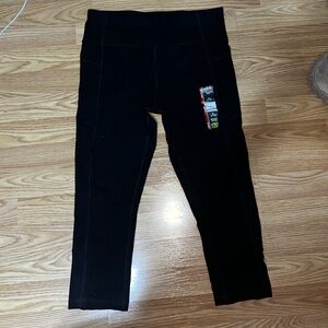 Black Capri Leggings